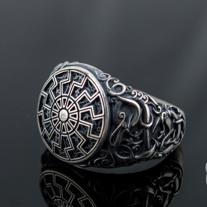 Urnes Style Black Sun Symbol 925 Sterling Silver Norse Ring - VikingsBrand