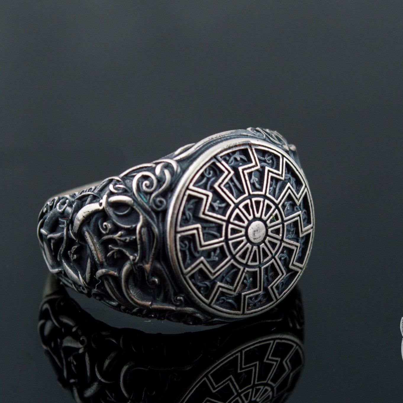 Urnes Style Black Sun Symbol 925 Sterling Silver Norse Ring - VikingsBrand