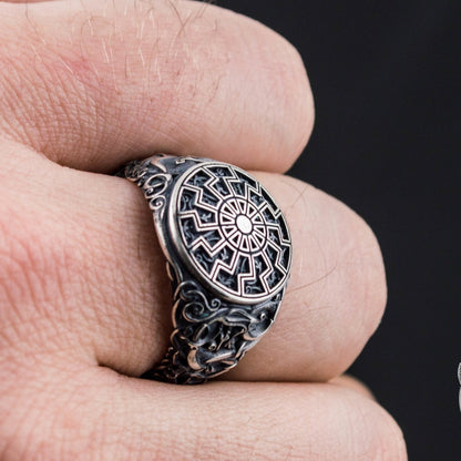 Urnes Style Black Sun Symbol 925 Sterling Silver Norse Ring - VikingsBrand