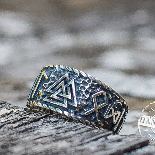 Valknut Ring with Hail Odin Runes VER 2 - VikingsBrand