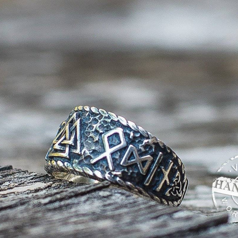 Valknut Ring with Hail Odin Runes VER 2 - VikingsBrand