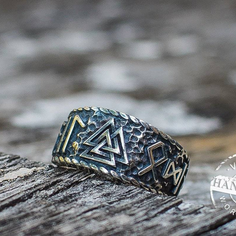 Valknut Ring with Hail Odin Runes VER 2 - VikingsBrand