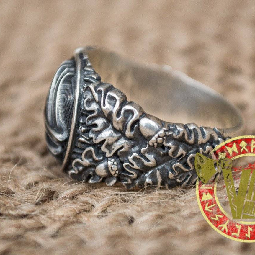 Valknut Symbol and Oak Acorns Ornament - VikingsBrand