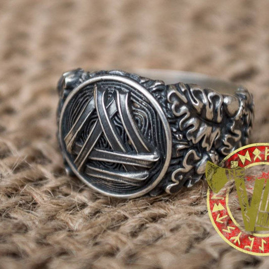 Valknut Symbol and Oak Acorns Ornament - VikingsBrand