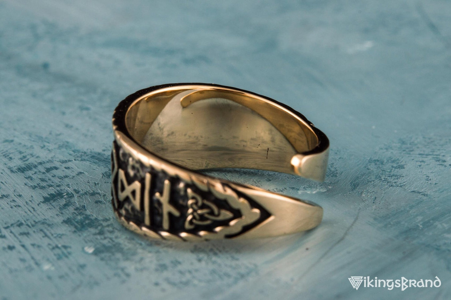 Valknut Viking Symbol With HAIL ODIN Runes Bronze Pagan Ring