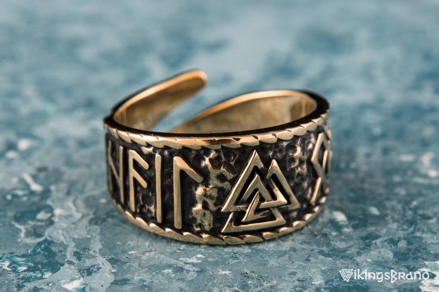 Valknut Viking Symbol With HAIL ODIN Runes Bronze Pagan Ring