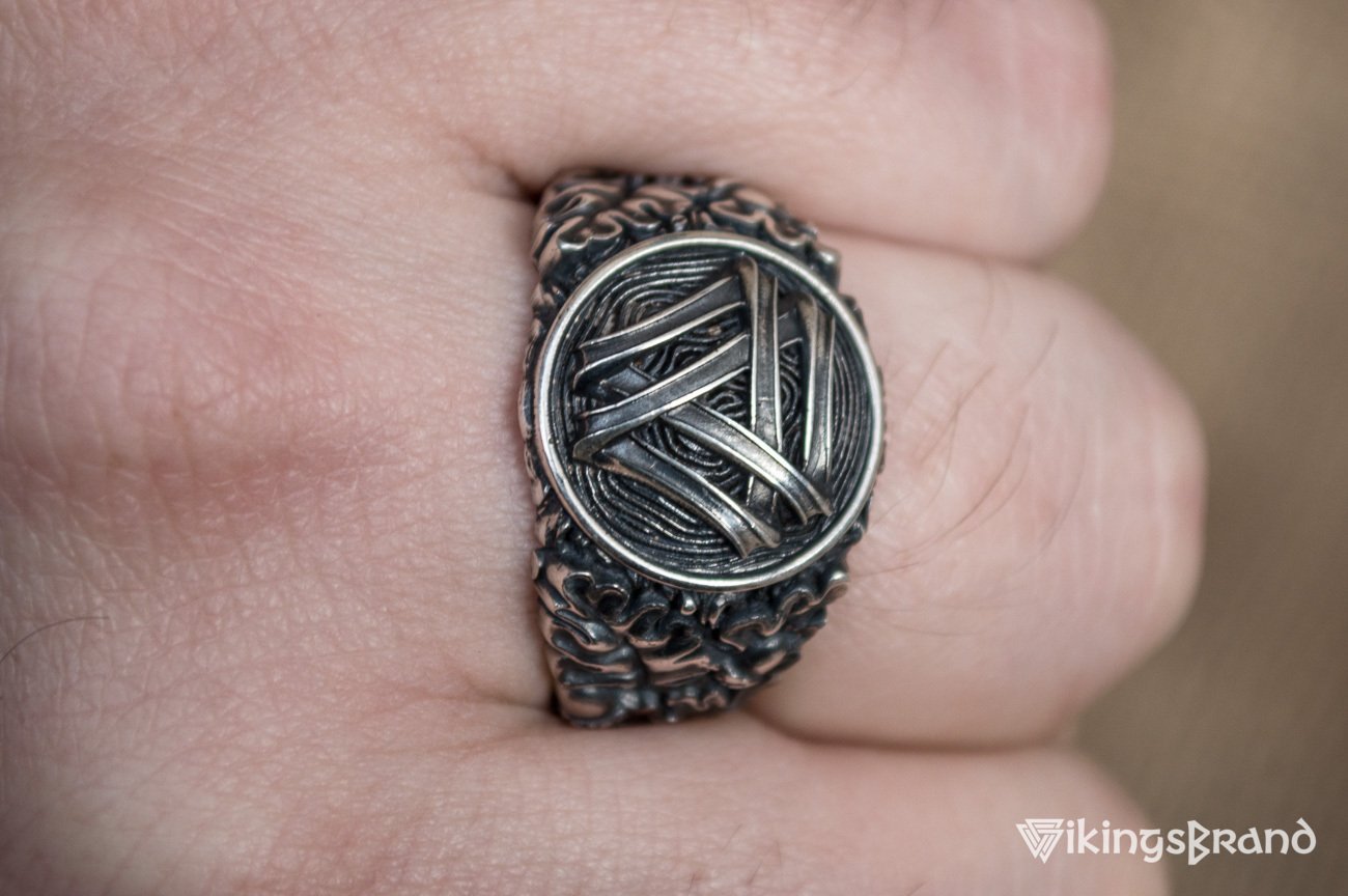 Valknut Viking Symbol with Oak Leaves and Acorns Sterling Silver Norse Ring