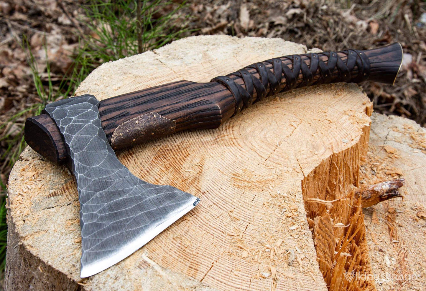 Viking Axe "Sterk Grizzy" with Leather Wrap on the Handle