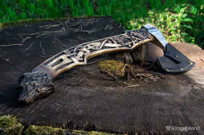 Viking Axe "Grusom bjørn" with Vegvisir and Carved Handle