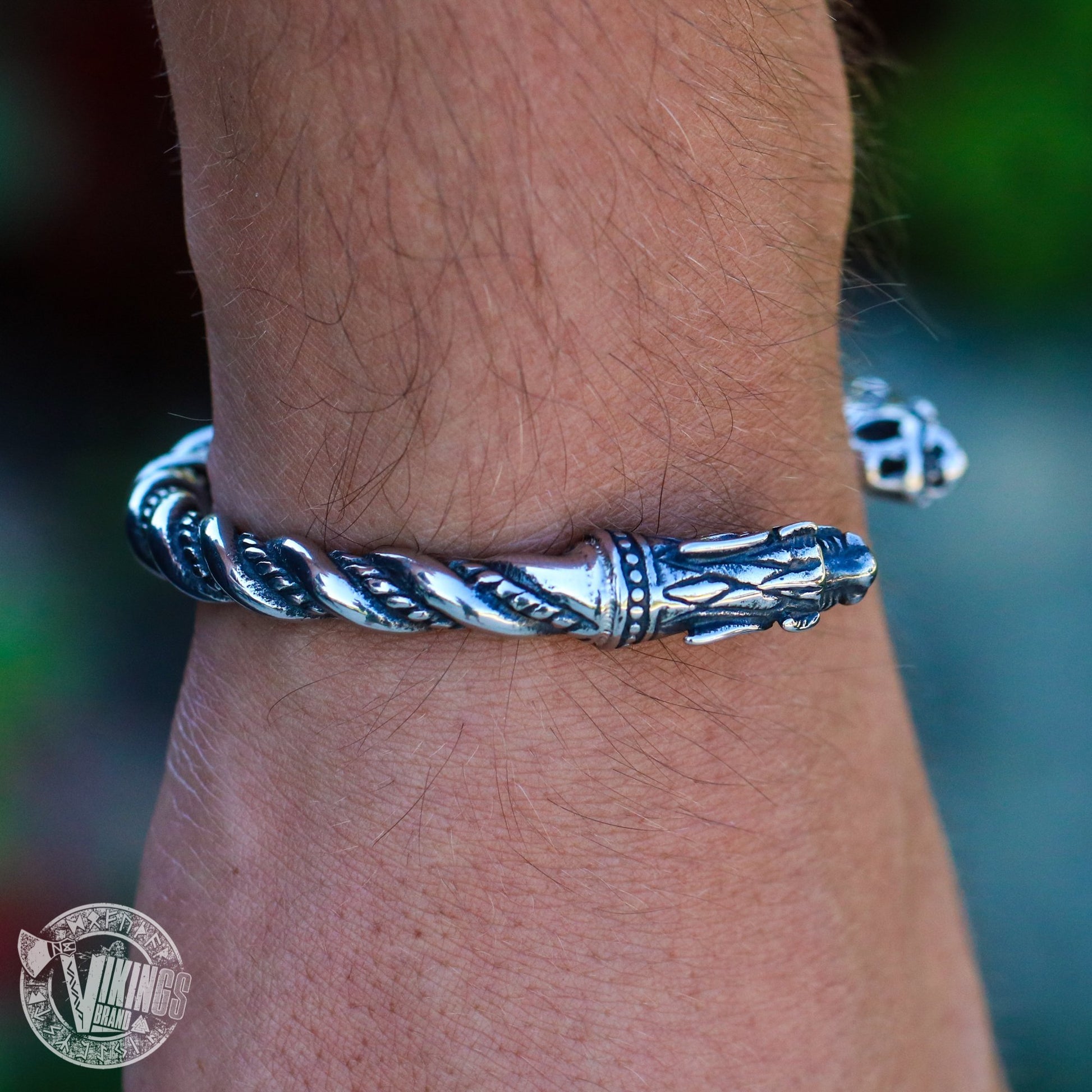 Viking Fenrir Wolf Head Twisted Bangle Bracelet Arm Ring - Stainless Steel! - VikingsBrand