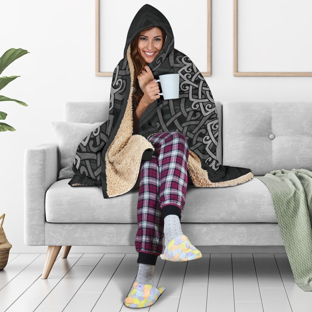 Viking Warrior Ornament Hooded Blanket - VikingsBrand