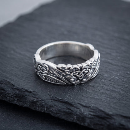 Close-up of the Urnes knotwork and triquetra on the sterling silver band