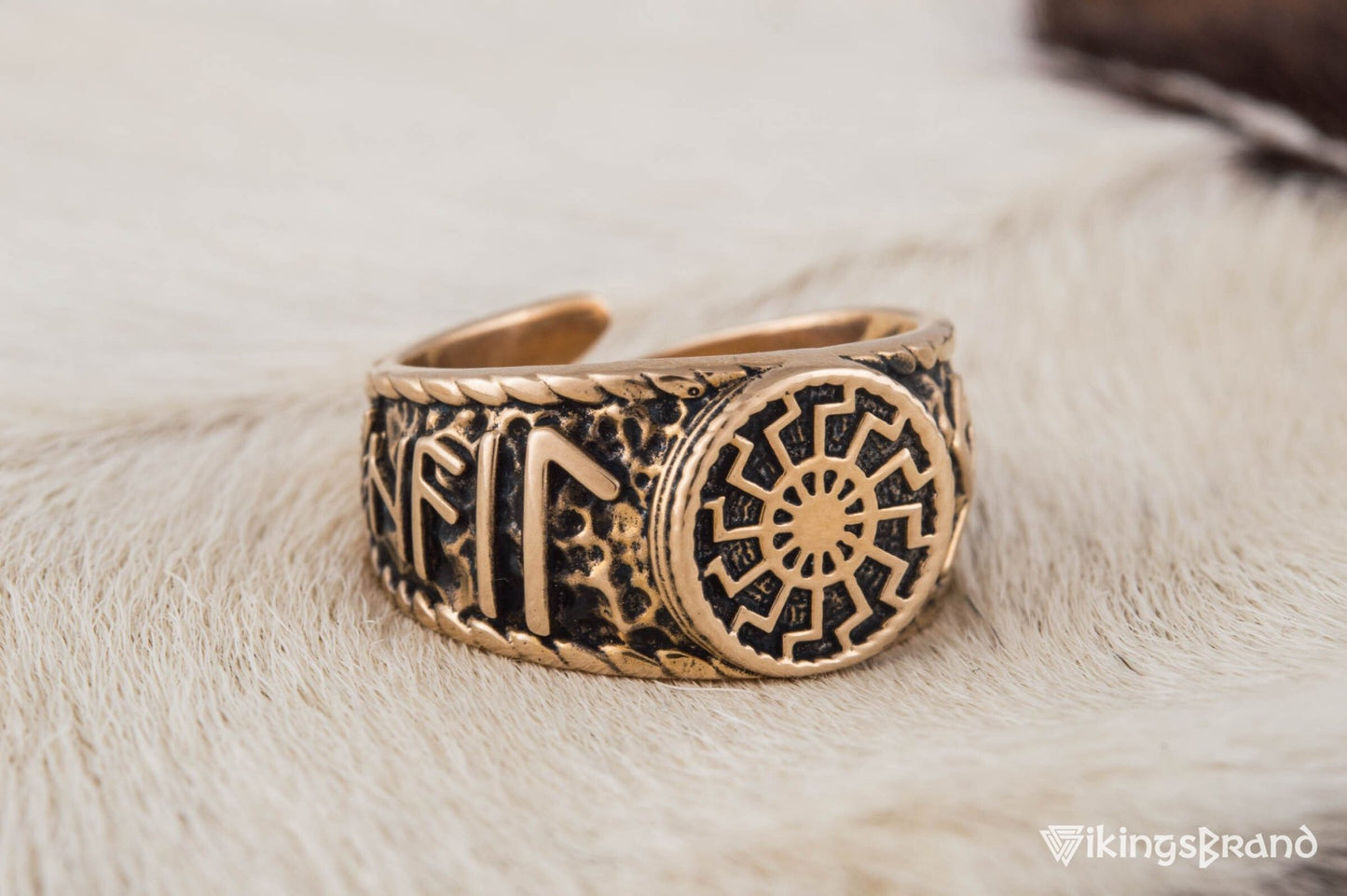 Vikings Black Sun Symbol with HAIL ODIN Runes Bronze Viking Ring
