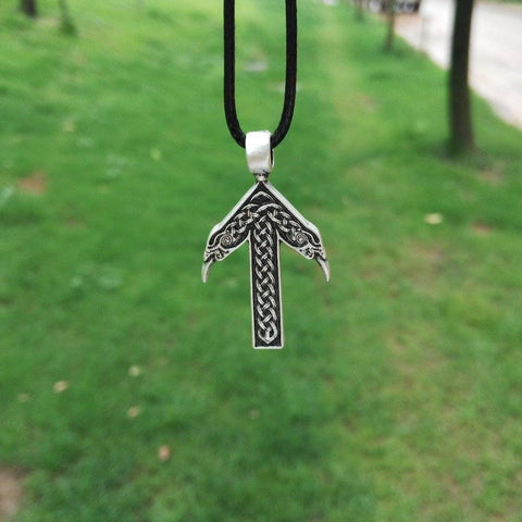 Vikings Nordic Pendant Necklace TIWAZ / TYR Rune