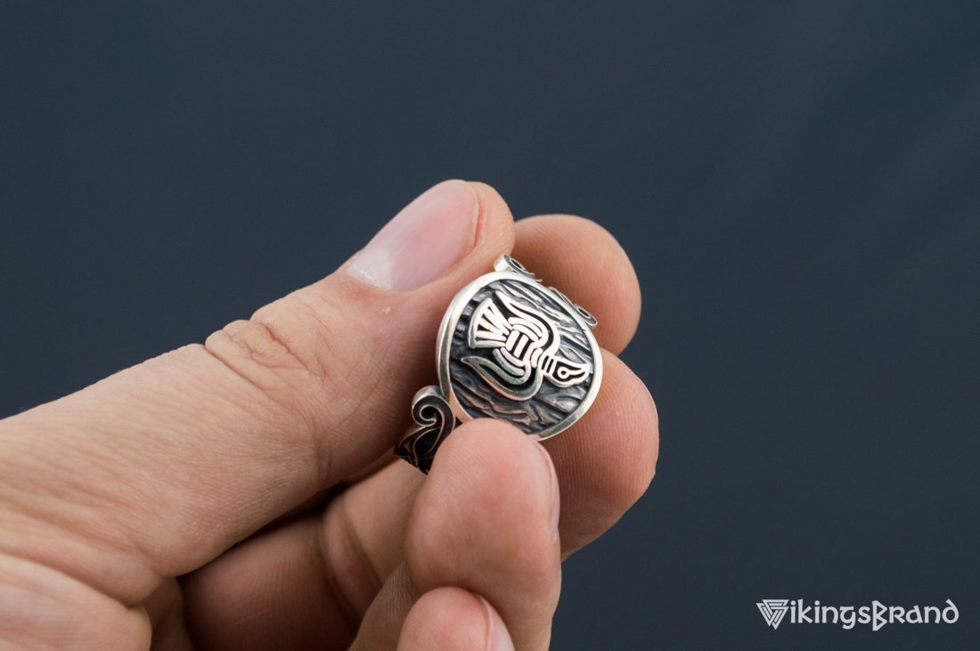 Vikings Raven Ring with Viking Ornament Sterling Silver Norse Jewelry