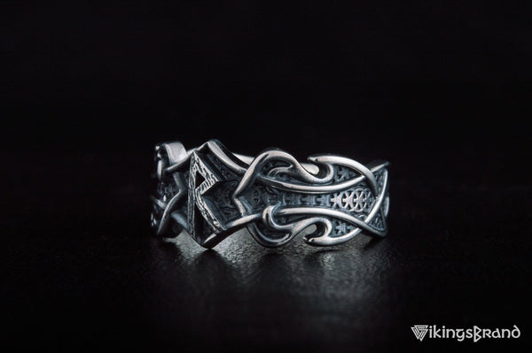 Raido rune ring between two beast heads in 925 silver