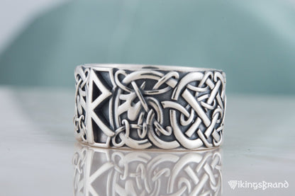 Vikings Ring with Raido Rune and Scandinavian Ornament Sterling Silver Viking Jewelry