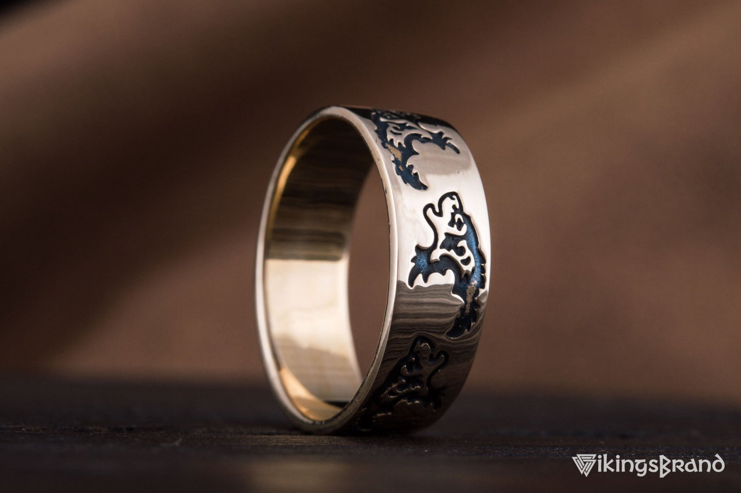 Vikings Ring with Wolf Ornament Handmade Bronze Norse Ring