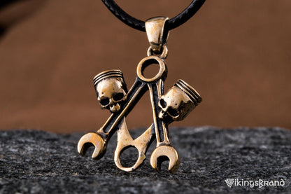Vikings Skull with Forcers Pendant Bronze Biker Jewelry