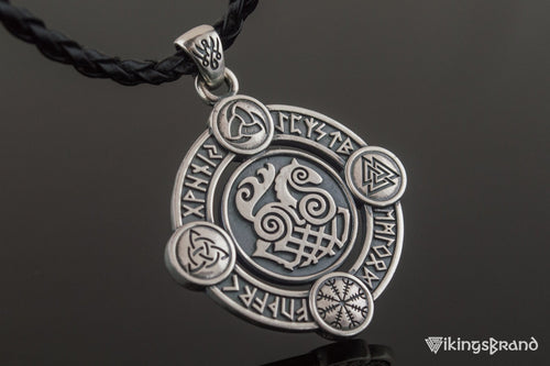 Sleipnir pendant with rune roundels in 925 sterling silver