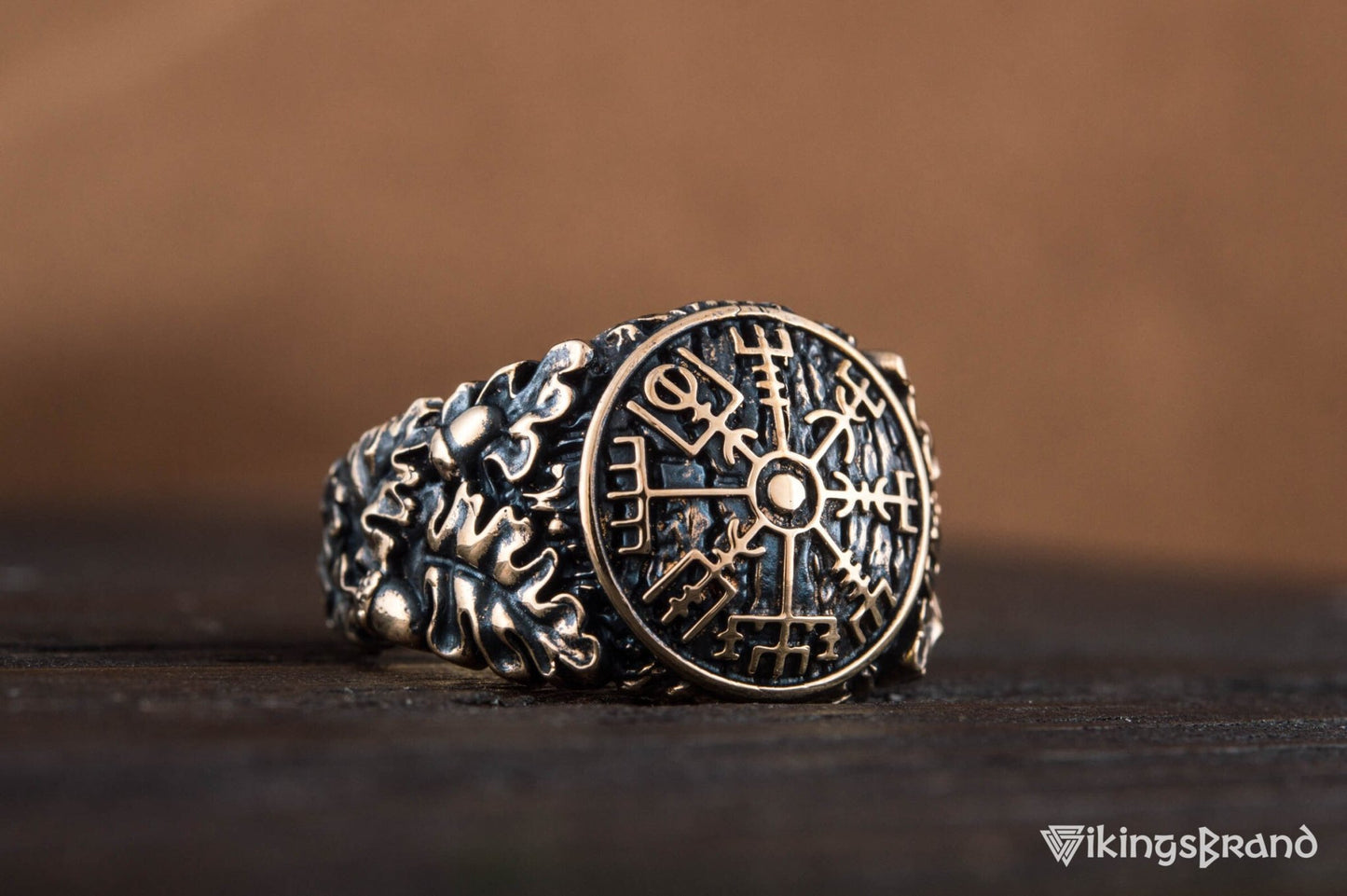 Vikings Vegvisir Symbol with Oak Leaves and Acorns Bronze Viking Ring