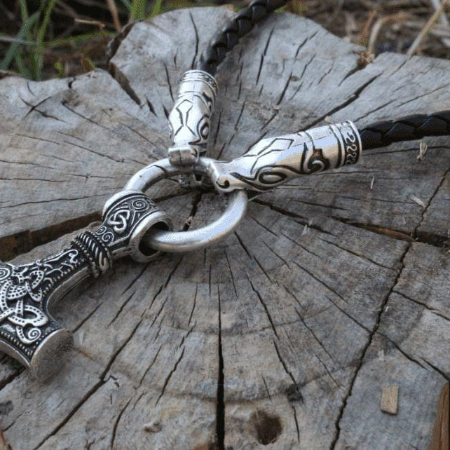 Wolf Head Necklace with Mjolnir - VikingsBrand