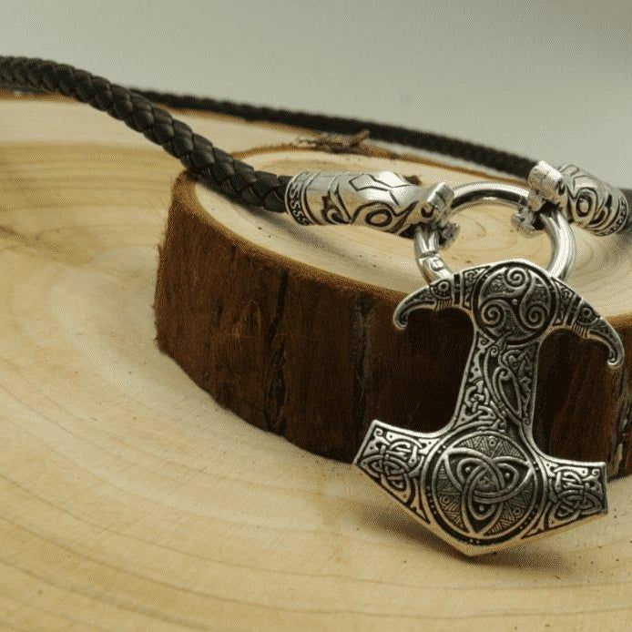 Wolf Head Necklace with Raven Mjolnir - VikingsBrand