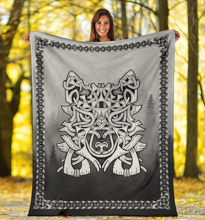 Wolf in Spruce Forest Blanket - Viking Home Decor