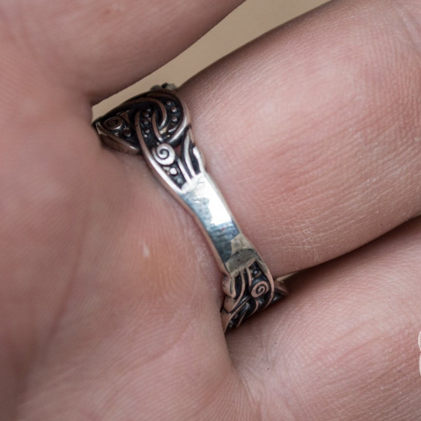 Wolf Style Odin Horn Symbol 925 Sterling Silver Viking Ring - VikingsBrand