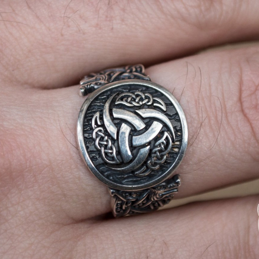 Wolf Style Odin Horn Symbol 925 Sterling Silver Viking Ring - VikingsBrand