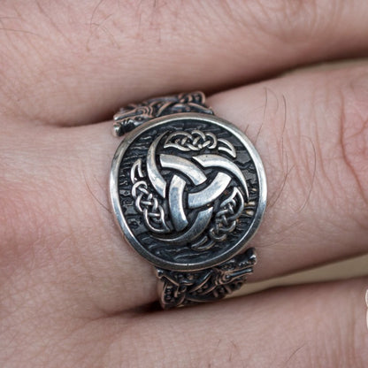Wolf Style Odin Horn Symbol 925 Sterling Silver Viking Ring - VikingsBrand