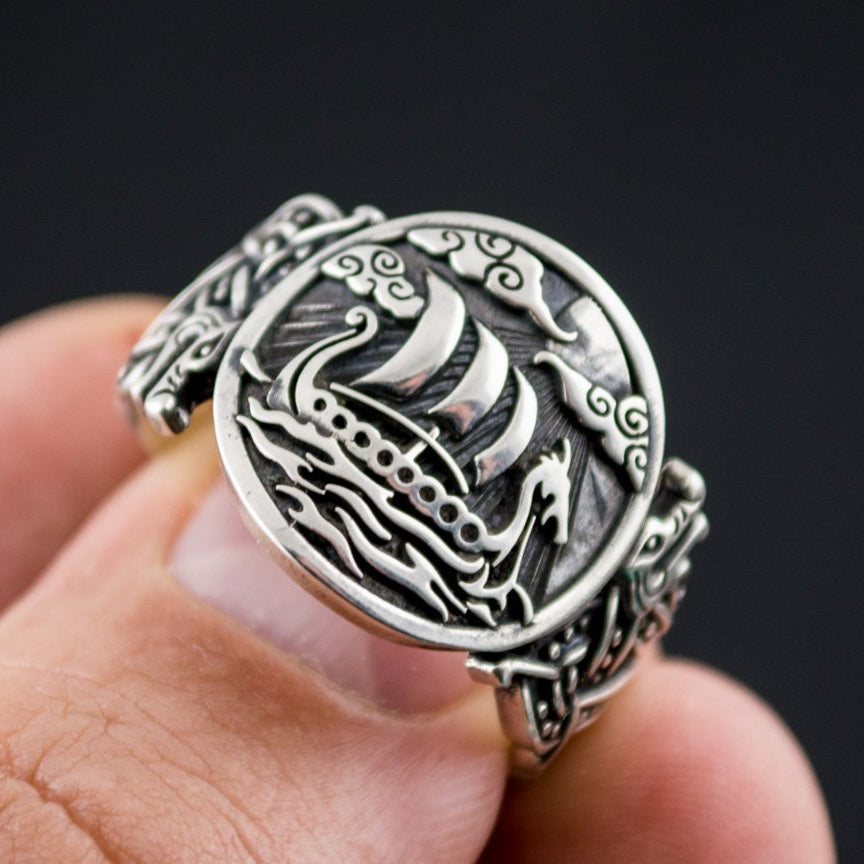 Wolf Style Ornament Drakkar Symbol 925 Sterling Silver Viking Ring - VikingsBrand
