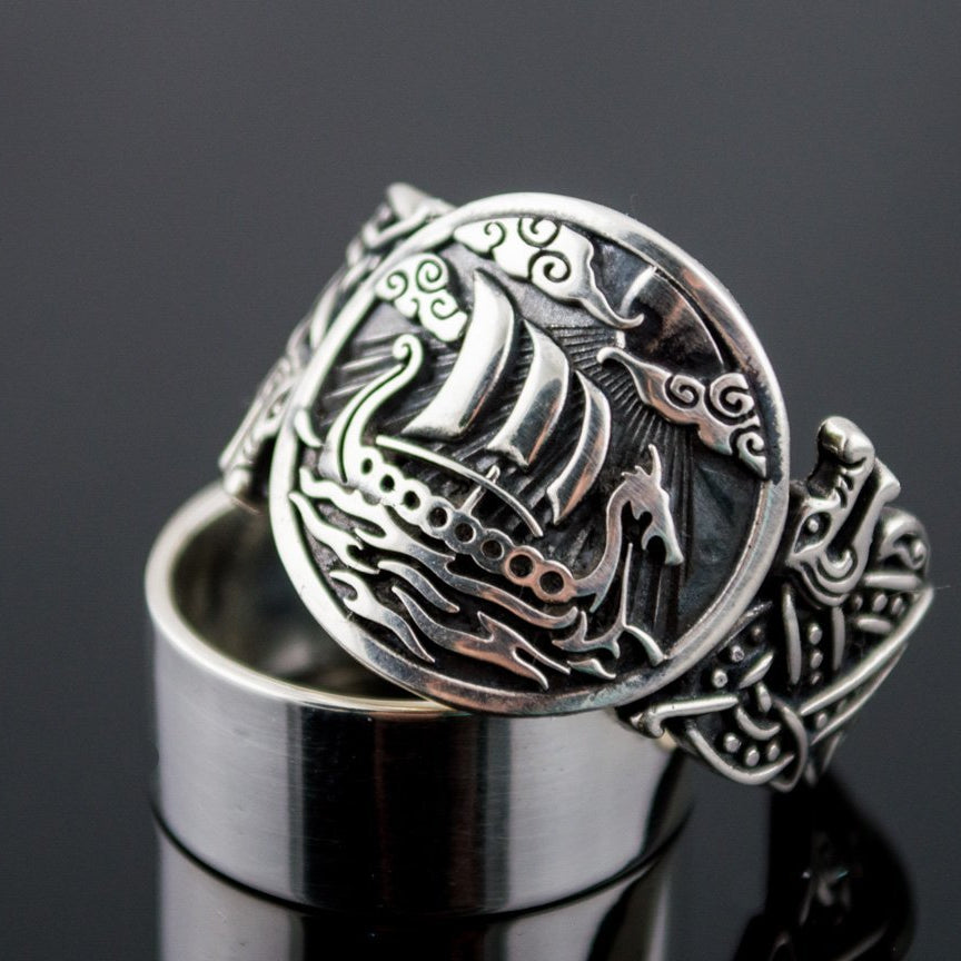 Wolf Style Ornament Drakkar Symbol 925 Sterling Silver Viking Ring - VikingsBrand