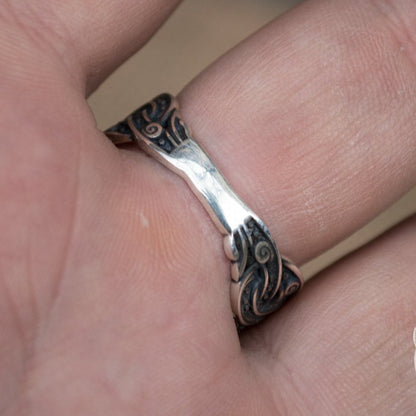 Wolf Style with Norse Ornament 925 Sterling Silver Viking Ring - VikingsBrand