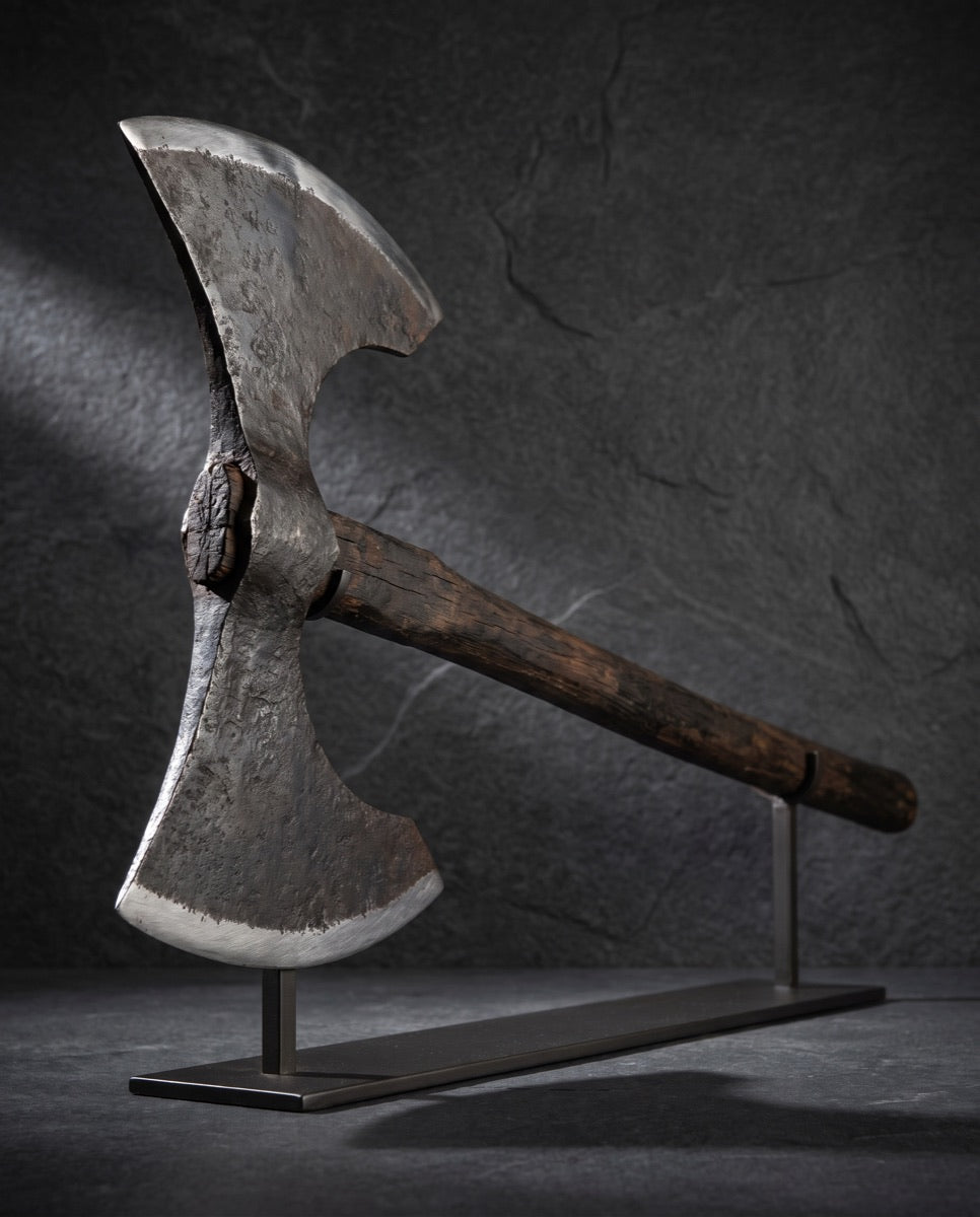 Illustration of a large two-handed Viking broad axe or Dane axe with a wide flaring edge